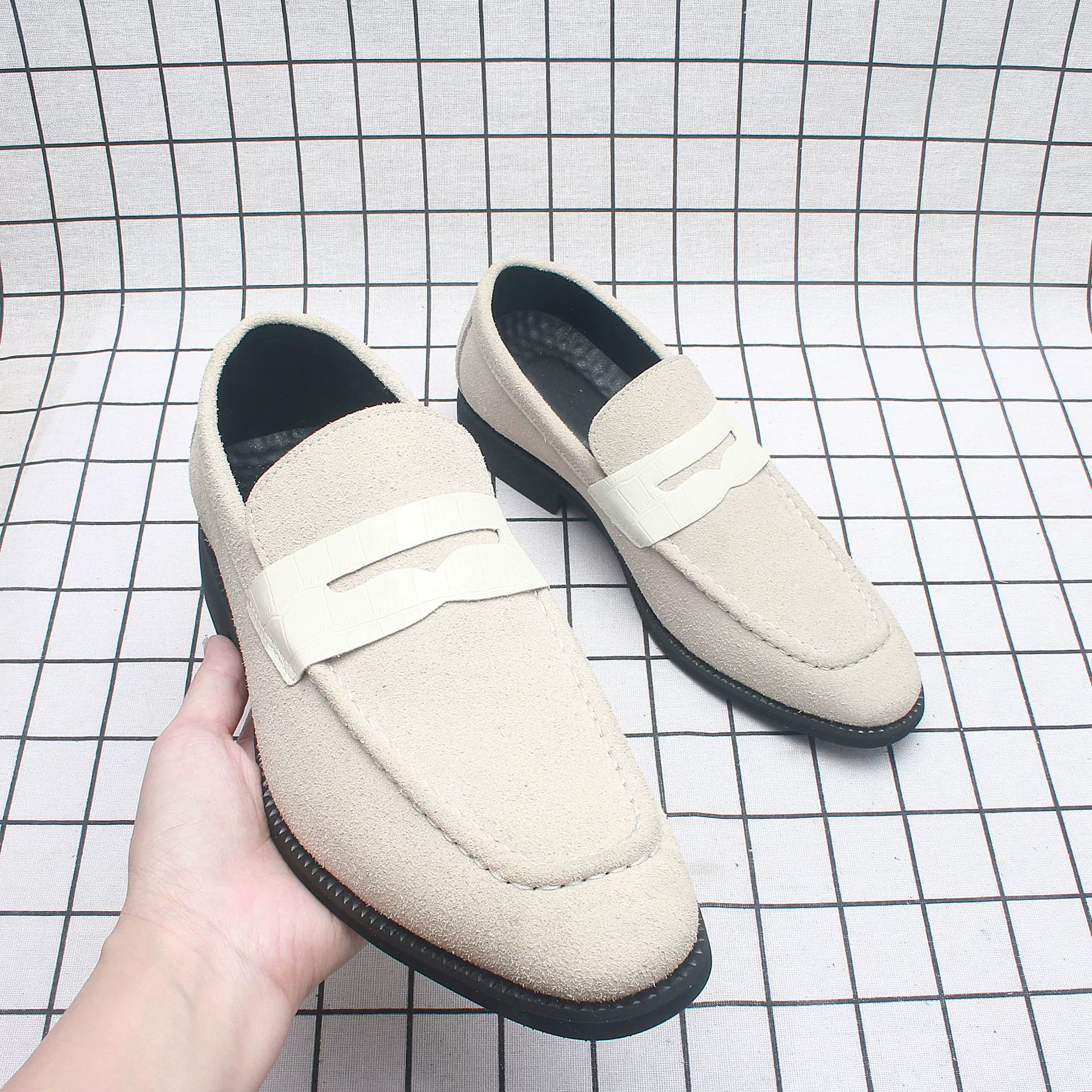 Мужские кожаные туфли 2025, британский стиль, повседневные, заостренный носок, туфли-лоферы, 87210