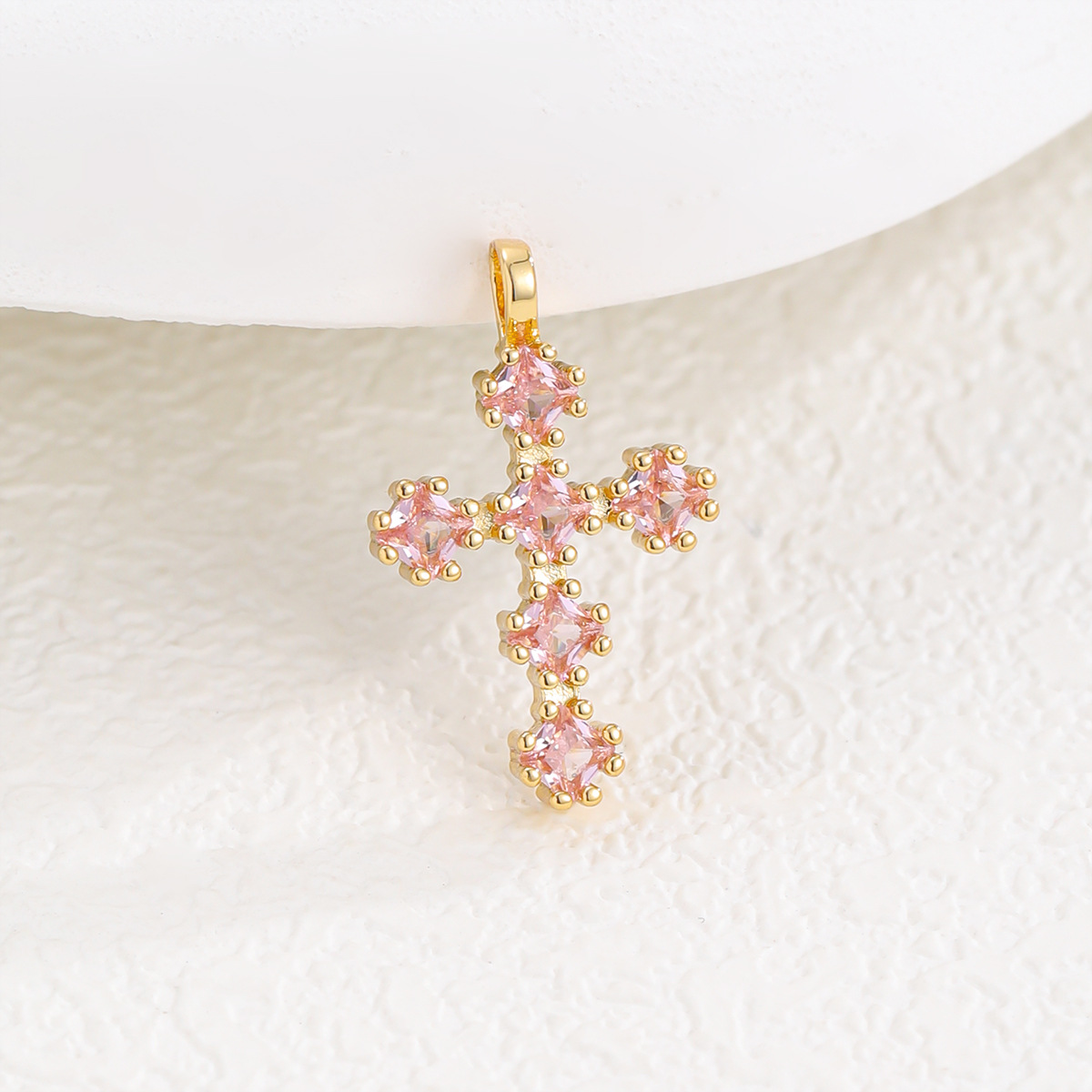 Collar de cruz de circón con microincrustaciones de cobre retro europeo y americano para mujer, lujo ligero, cadena de clavícula de alta calidad, temperamento, accesorios de todo fósforo