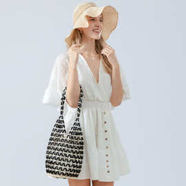 亚马逊编织包包女夏季欧美跨境小众设计镂空木珠包手提水桶单肩包