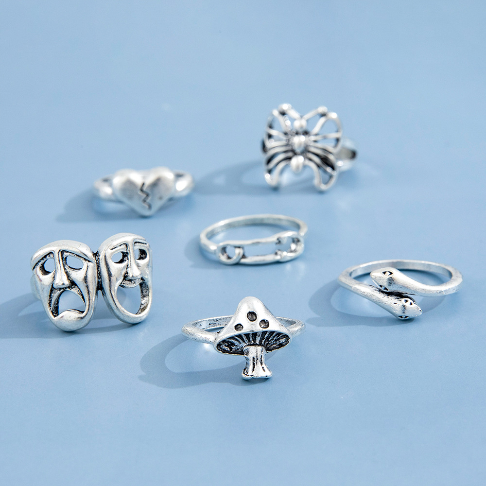 fashion retro new heart shaped butterfly skull snake mushroom paper clip 6-piece alloy ring set