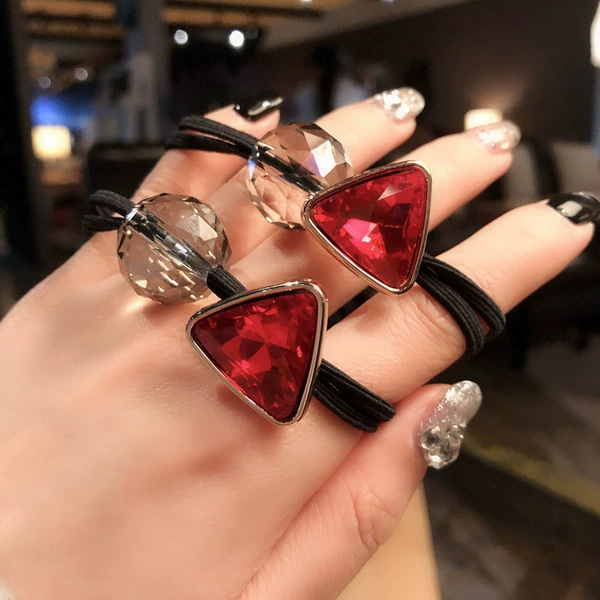 Red triangle diamond