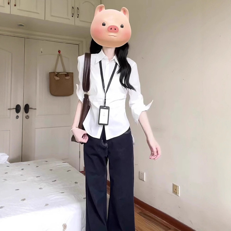 White Slim-Fit Design Long-Sleeve Shirt for Women, Summer 2025 New French Style Blouse with Waist-Cinching Shirt Top