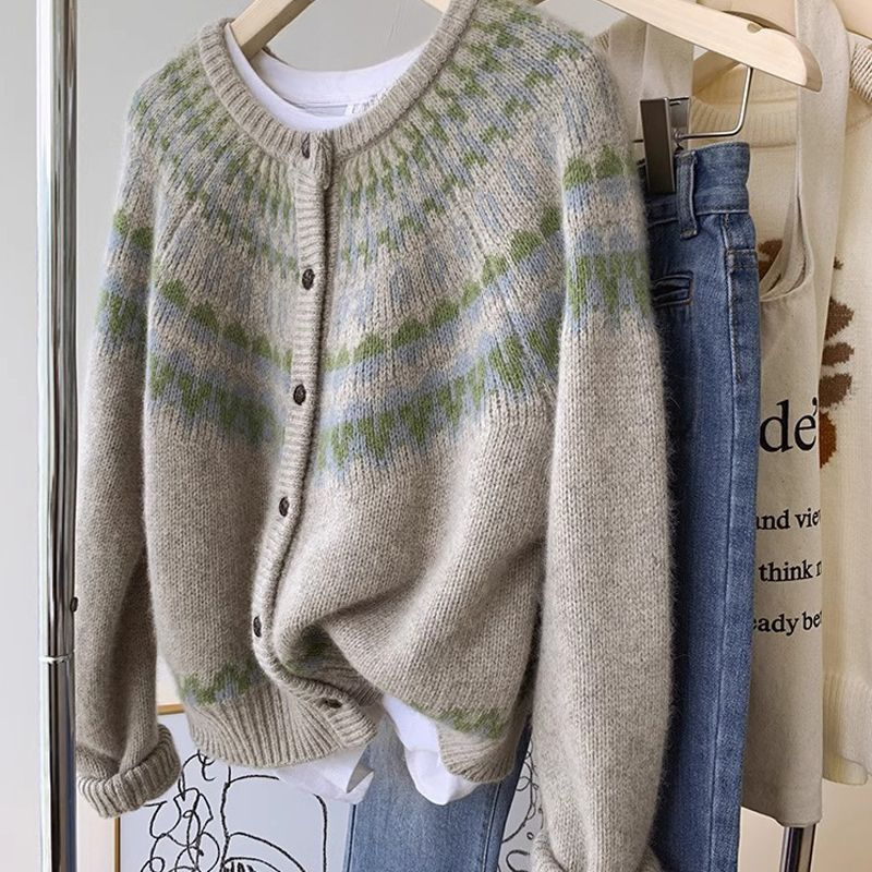 Cross-Border Raccoon Velvet Fair Isle Christmas Sweater Cardigan for Women in Spring and Autumn Thickened Design Niche Lazy Style Knitted