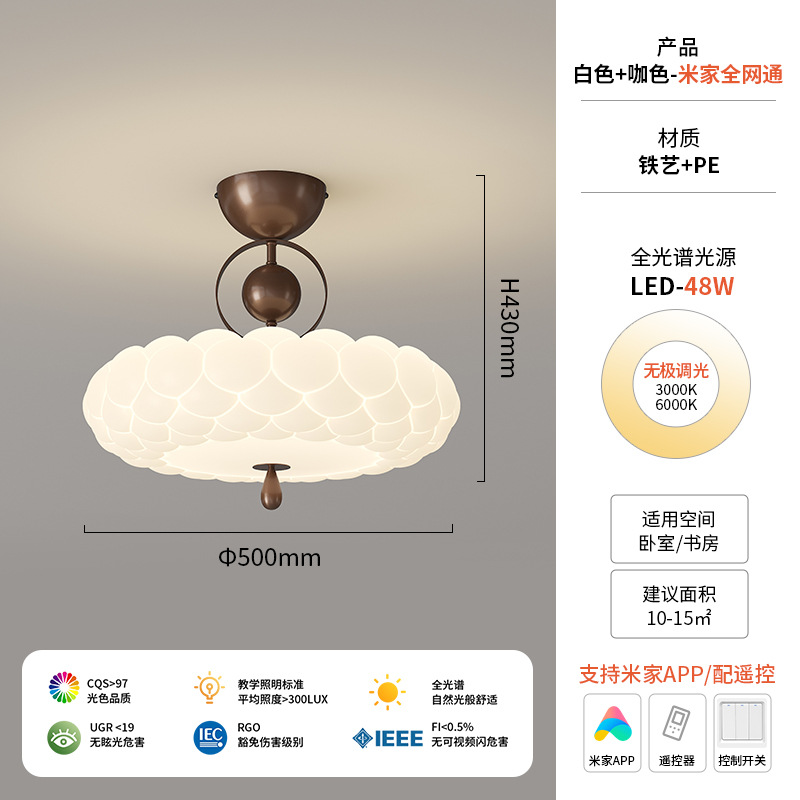 Diga lámpara de techo de dormitorio francés estudio de dormitorio de crema medieval diseño de lámpara de mariposa simple protección ocular de espectro completo