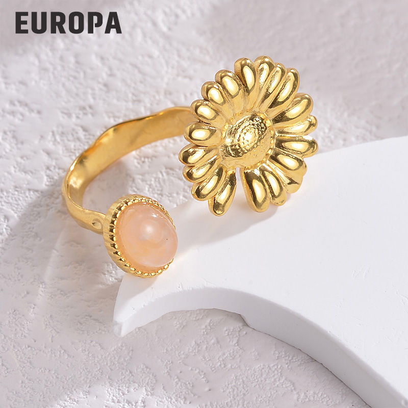 Diseño de nicho de alto grado flor ZIRCON anillo abierto luz femenina estilo de lujo europeo y americano elegante anillo ajustable de acero de titanio
