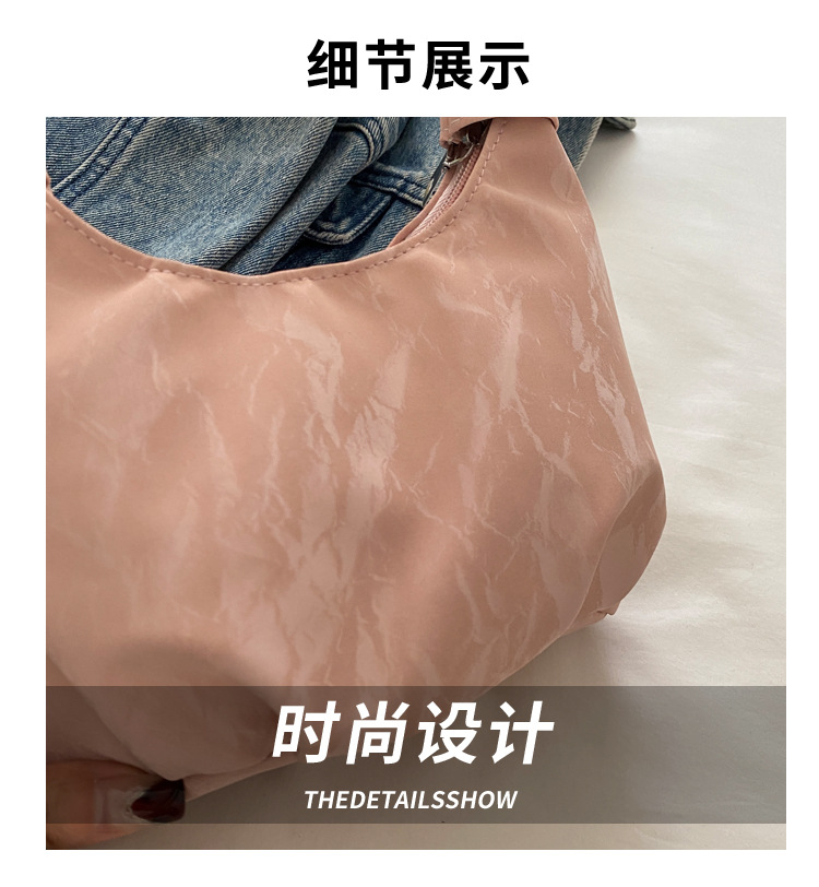 2024 Autumn/Winter ins solid-color stylish handbag with underarm pleats, a gentle Korean-style single-shoulder bag for women Application Scenario