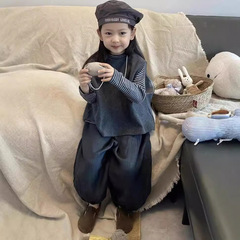 女の子のスーツ秋の子供の長袖のかわいい上着の女の子の洋風のファッションの百合のカジュアルなギャルのtシャツ65136