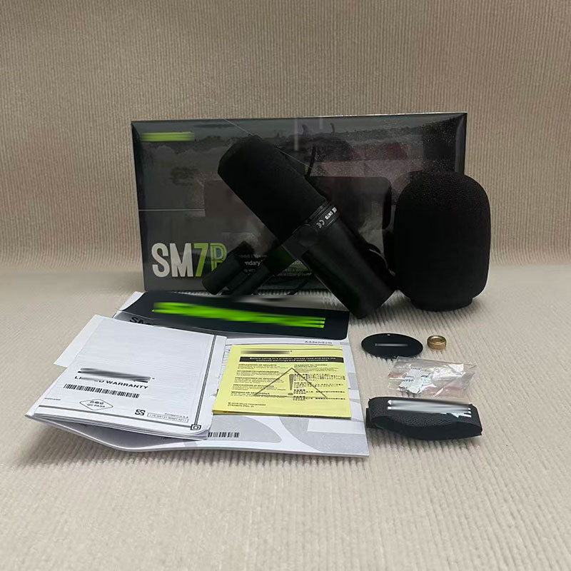 Cross-Border Sm7B Dynamic Wired Microphone for Recording and Live Performance