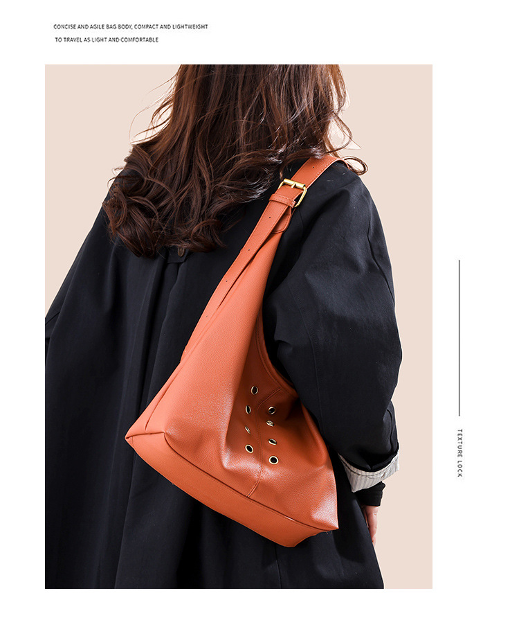 Femmes Moyen Faux Cuir Couleur Unie Vêtement De Rue Fermeture Éclair Sac À Main display picture 8