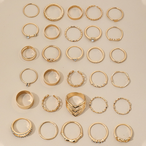 European and American cross-border new style 8-shaped diamond ring mixed batch pearl ring female small group high-end joint ring multi-piece set 