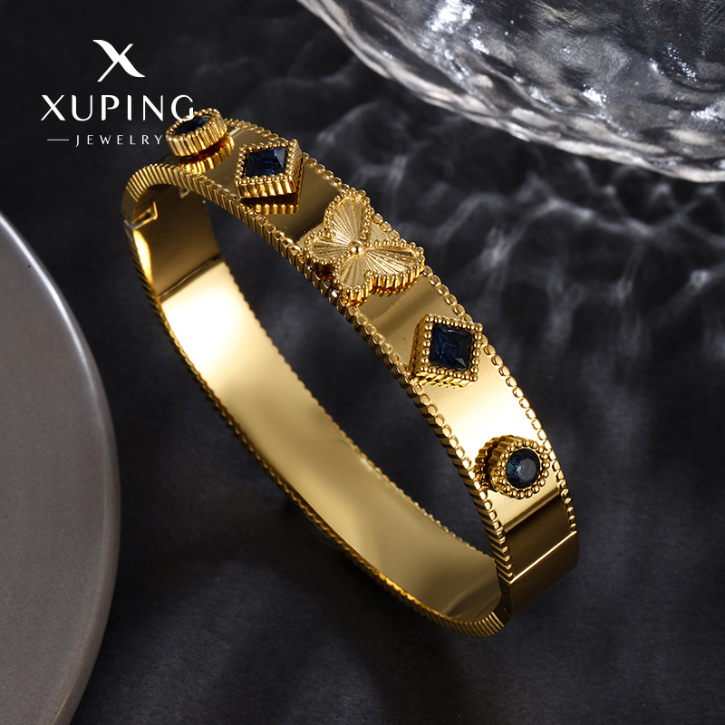 Xuping Jewelry Chapado en oro 24K pulsera de mariposa color piedra preciosa artificial versión ancha moda diseño de moda joyería de mano