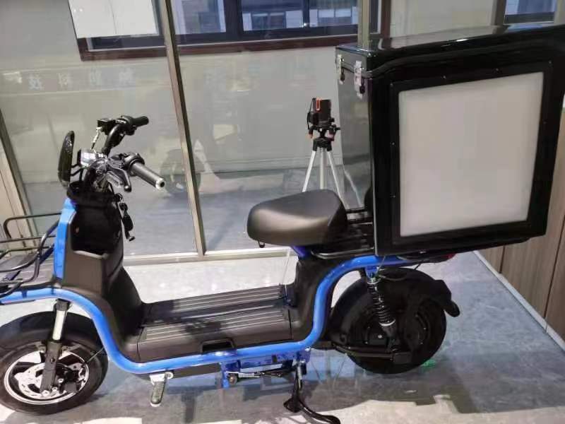 New recommended 3-sided advertising light box with LED lights large motorcycle tail box meal box insulation box takeaway box