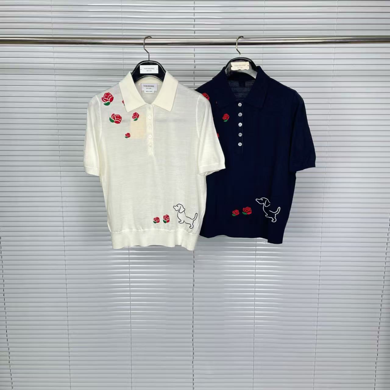 tb工厂直销夏季新款女士学院风玫瑰花效果刺绣羊毛翻领POLO短袖
