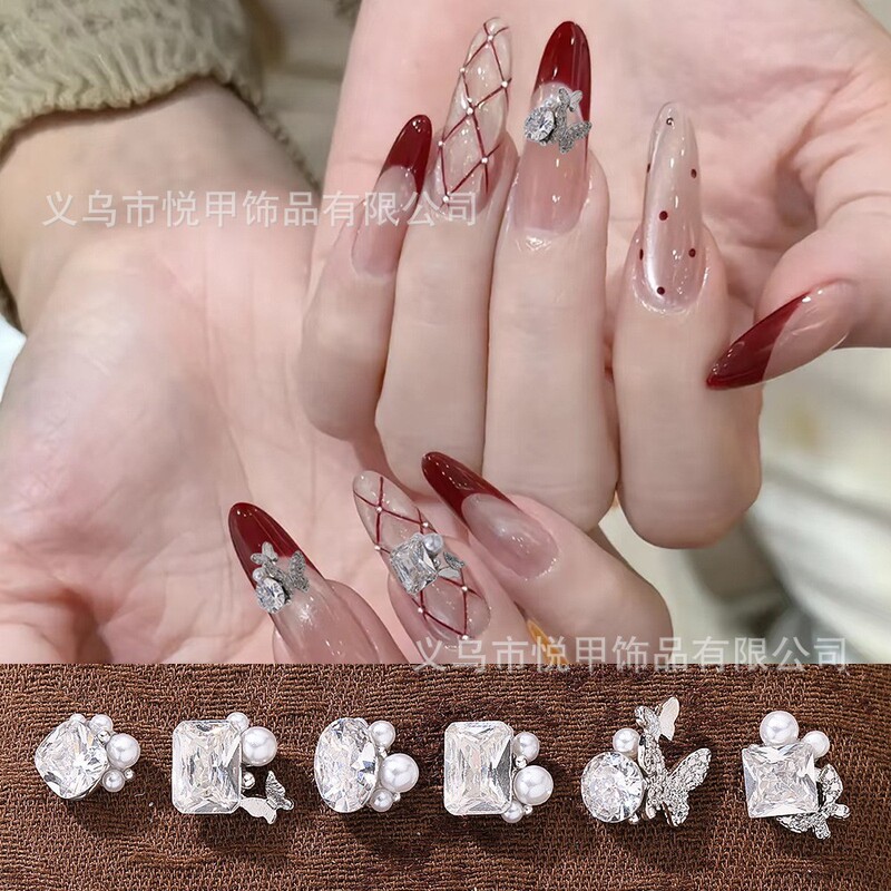 New 5A finished butterfly rhinestone nail art accessories with faceted sparkling ice candy, gold-plated pearls, and handmade nail decorations New 5A finished butterfly rhinestone nail art accessories with faceted sparkling ice candy, gold-plated pearls, and handmade nail decorations