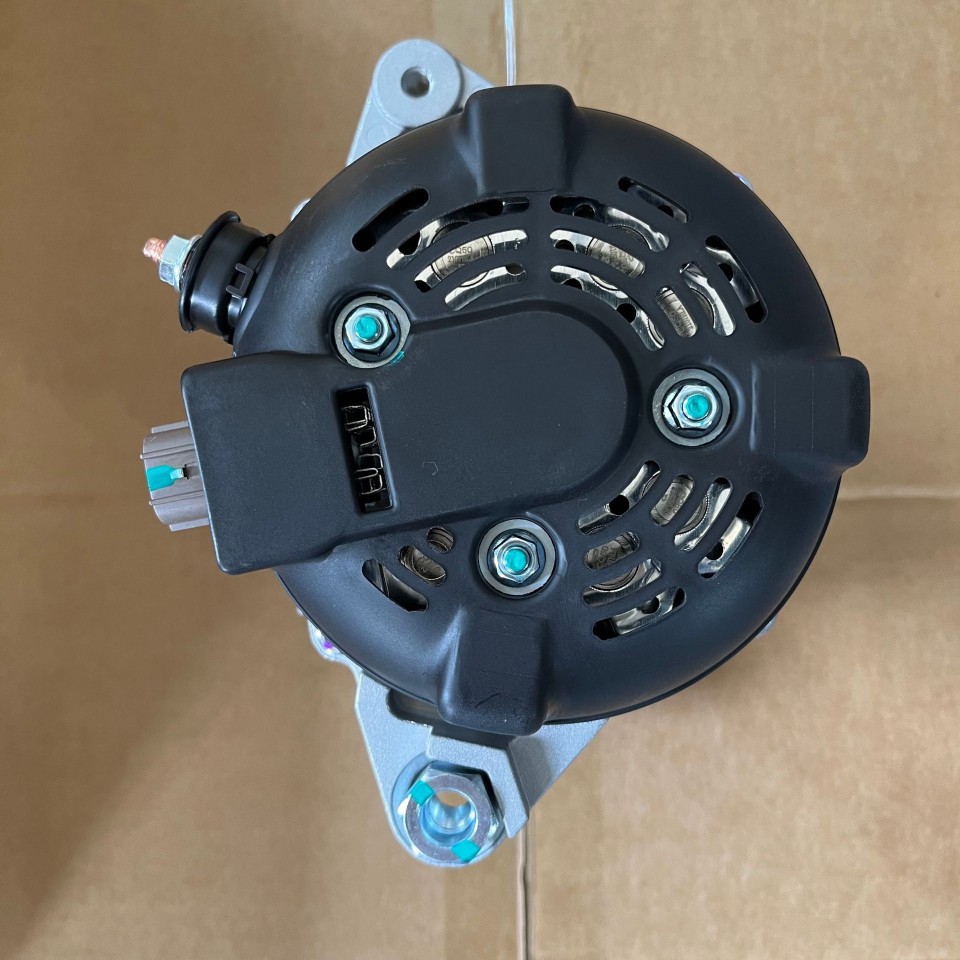 Alternator Toyota Noah Voxy3Zr-Fefae 27060-37030 27060-37031