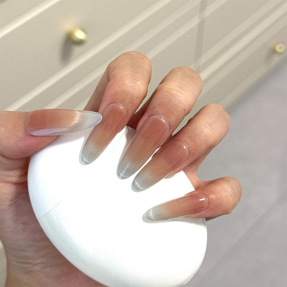 Polvo desnudo blanco gradiente ojo de gato manicura elegante largo desgaste de uñas 10 piezas de parche de uñas de código de decodificación terminado image 1