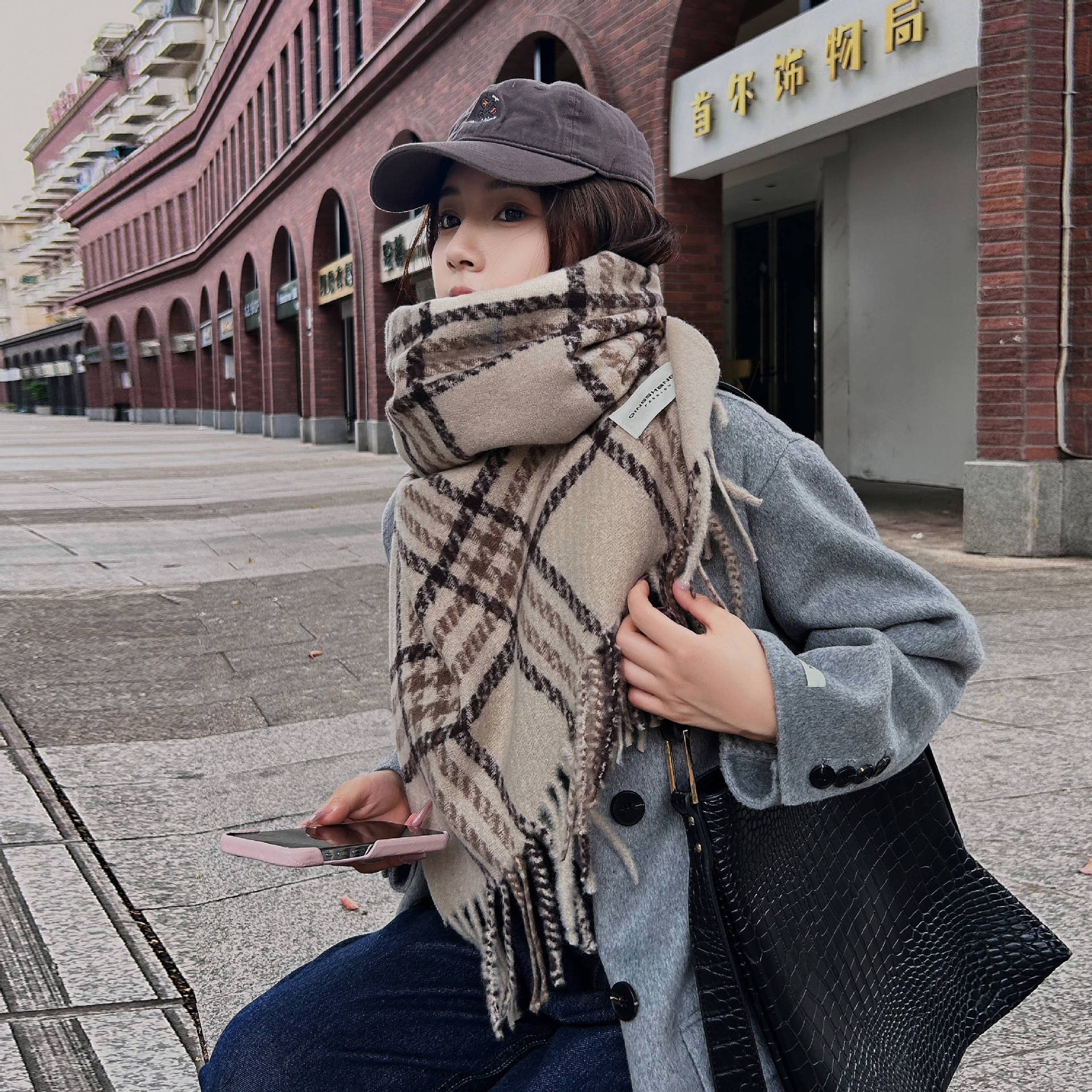 Women's Basic Stripe Nylon Scarf display picture 2