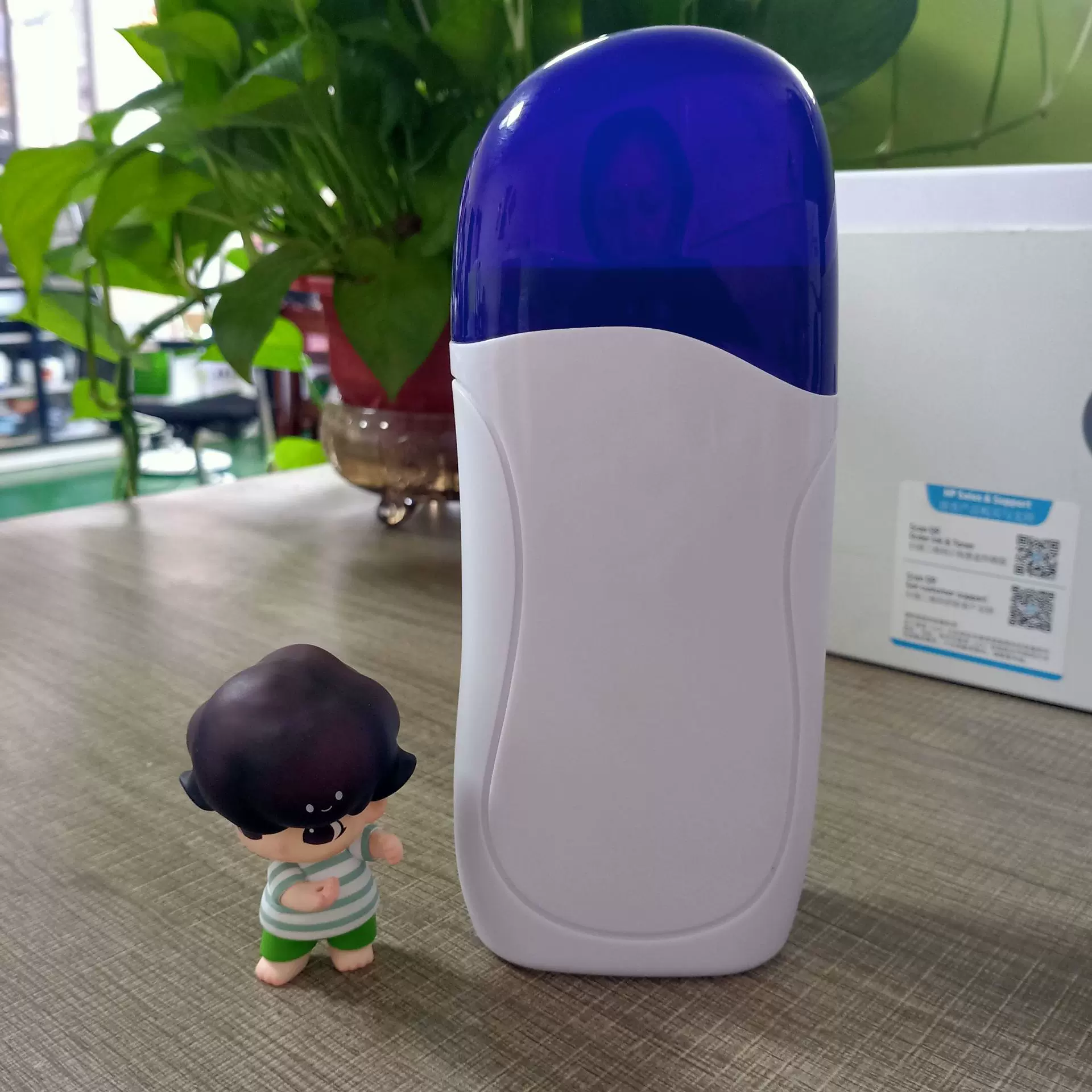 源头工厂便携式脱毛蜡机腋毛拔毛器私处脱毛腿部脱毛支装蜡加热器