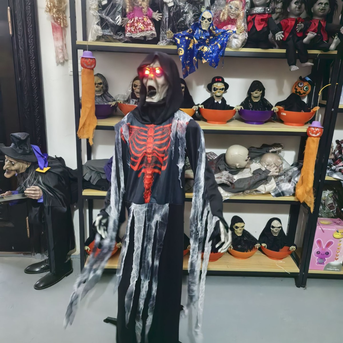 2015 nueva habitación secreta para escapar de la casa embrujada NPC eléctrica atmósfera de terror tamaño medio de pie balancando fantasmas malvados Halloween