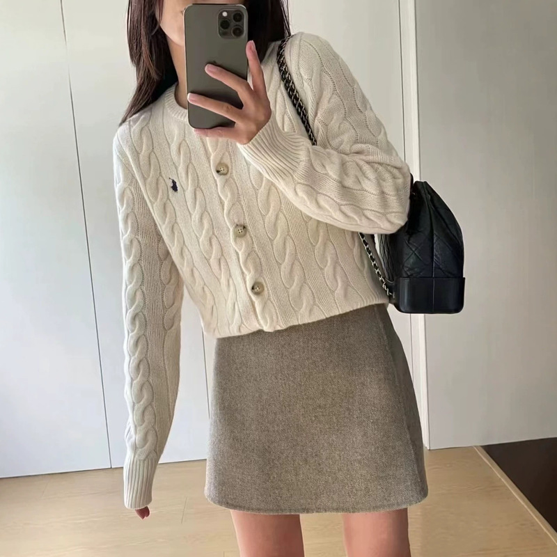 Scan-to-order RL Raffia Cable Knit Cardigan Korean Style Knitted Sweater Fashionable Versatile Autumn Winter Women's Top, available for dropshipping Scan-to-order RL Raffia Cable Knit Cardigan Korean Style Knitted Sweater Fashionable Versatile Autumn Winter Women's Top, available for dropshipping