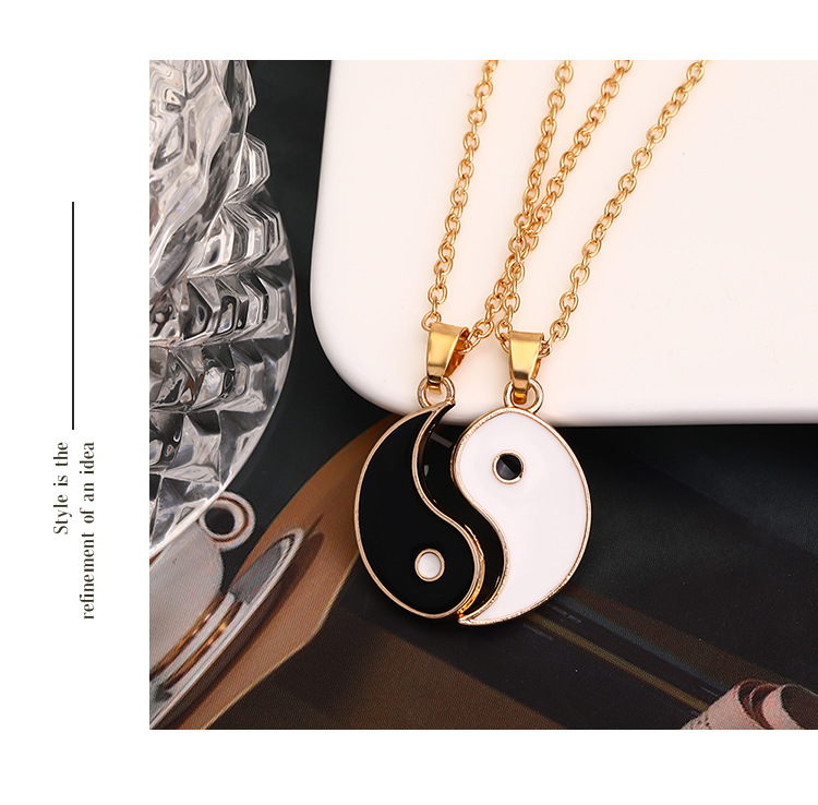 Amazon New Drop Oil Necklace Taichi Pattern Pendant Necklace European and American Fashion Geometry 