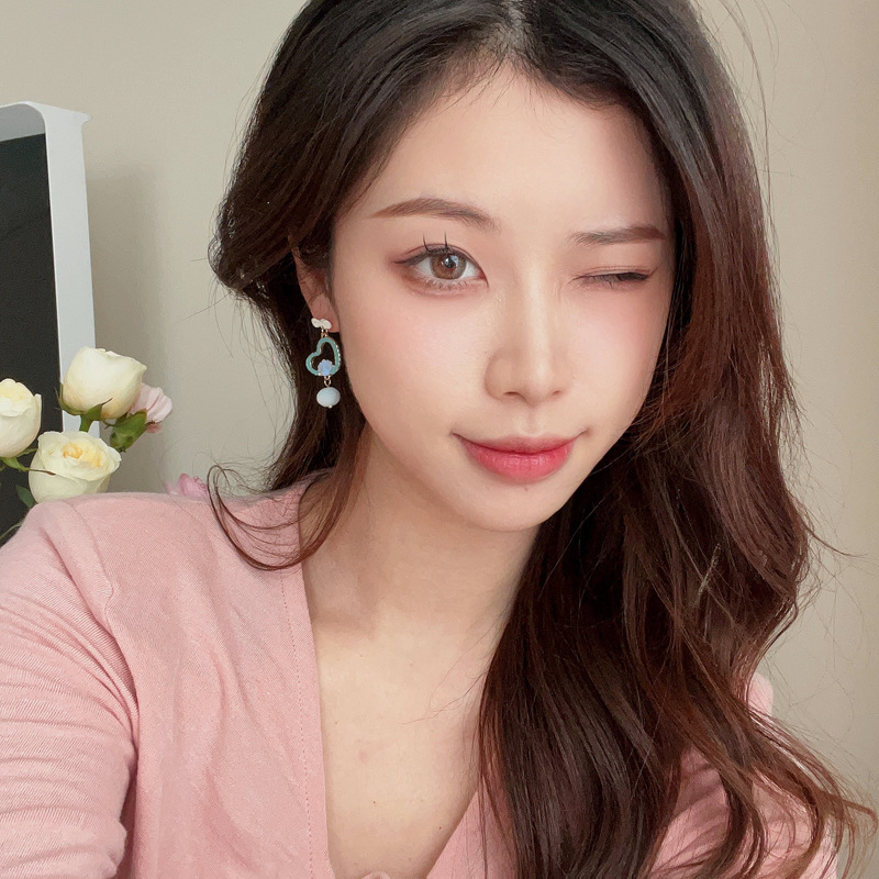 9g Weight Artificial Pearls Inlay Material Drop Earrings, Ear Cuffs Classification 1 Pair Ig Style Cute Human Heart Shape Shell Enamel Plating Inlay Alloy Artificial Pearls Drop Earrings Ear Cuffs