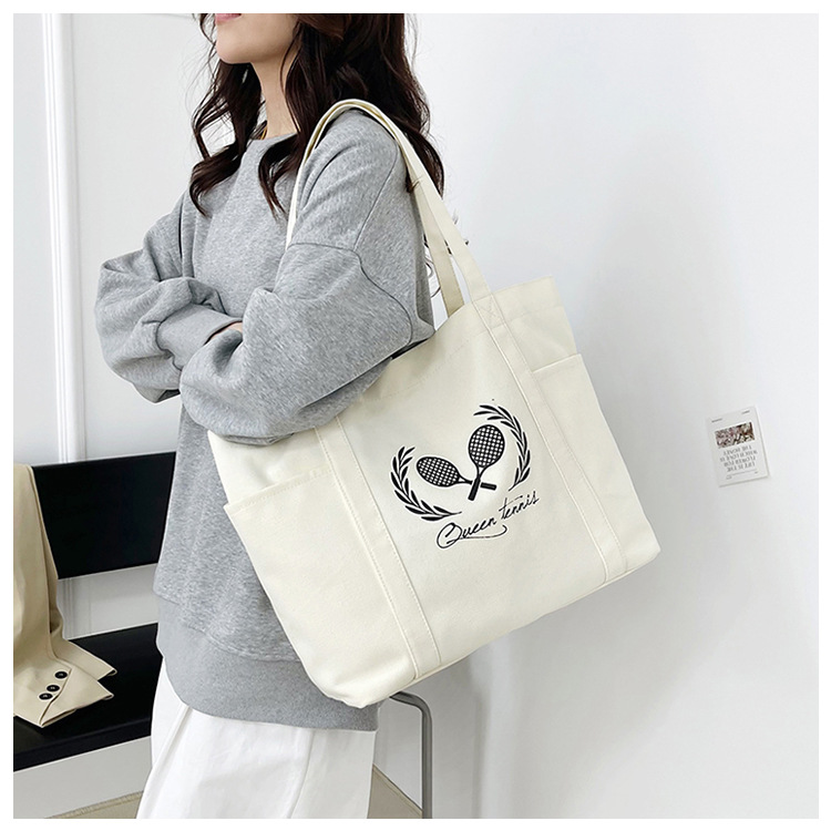 A new best-selling large-capacity casual canvas bag, a Korean-style fashionable and simple canvas bag for commuting to school undefined