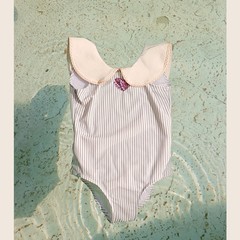 2025年夏新作 女の子用 スパンコール刺繍入りストライプ柄ワンピース水着 子供用ベビー用ツーピース水着 韓国風デザイン