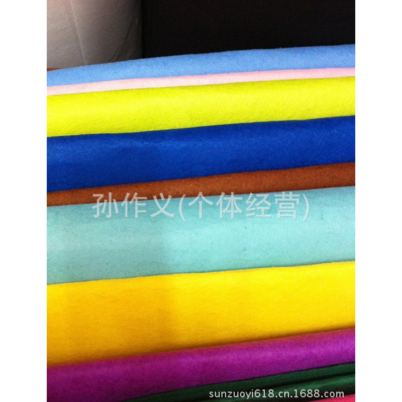 彩色针刺涤纶无纺布定制 幼儿园diy服装装饰化纤毛毡布厂家现货