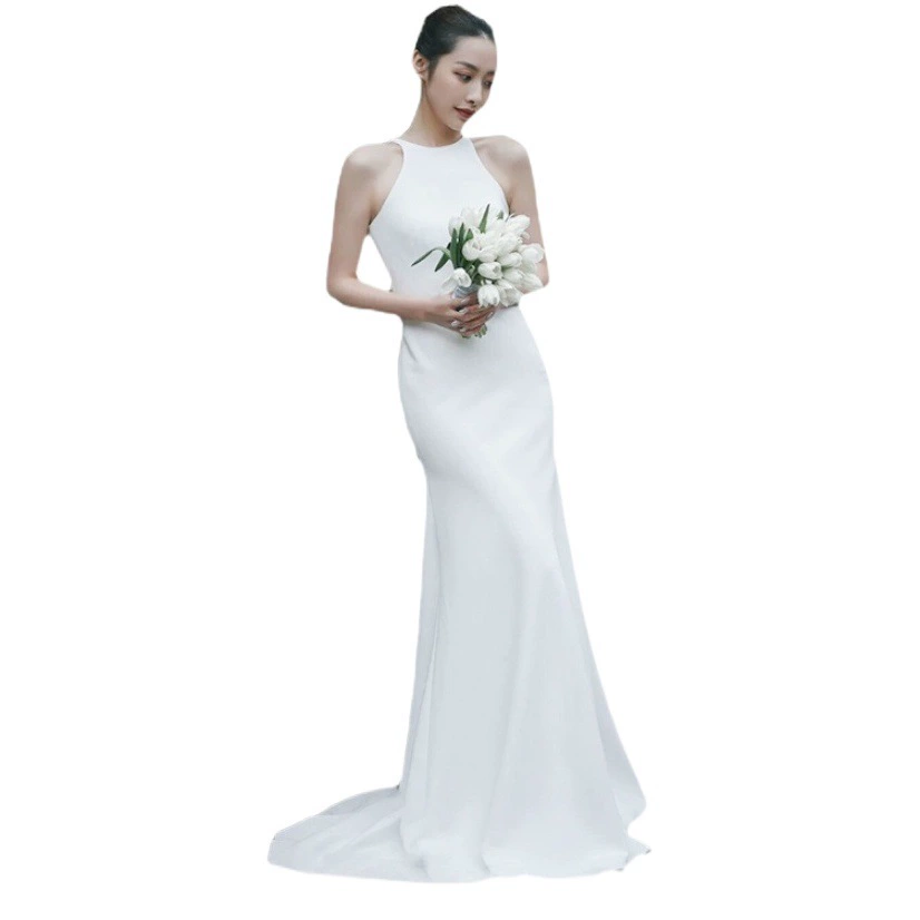 Новое свадебное платье 2026 года во французском стиле для миниатюрных женщин, белое атласное простое платье-русалка для свадебной фотосессии в путешествиях.