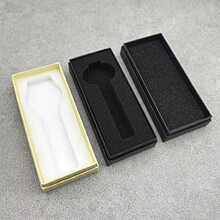 �¿�ţƤ����ɫ�L�����ֱ���6.5*15cm�ռ{��