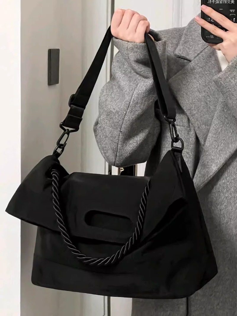 Women's 2025 New Trendy Fashion Wide Strap Crossbody Bag Luxury Versatile Messenger Bag For School And Commuting Tote - Thumbnail 8