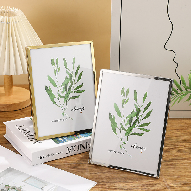 Modern minimalist metal photo frame, high-quality black photo frame for desktop and workbench display, empty photo frame wholesale