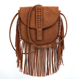 Bosomia cover woven semi -circular soft leather tidal tidal tidal spoiler shoulder mesengers bag ladies Guangzhou factory bag