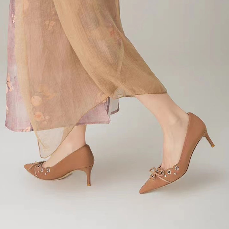 Suede high heels with bow pointed-toe low-cut
