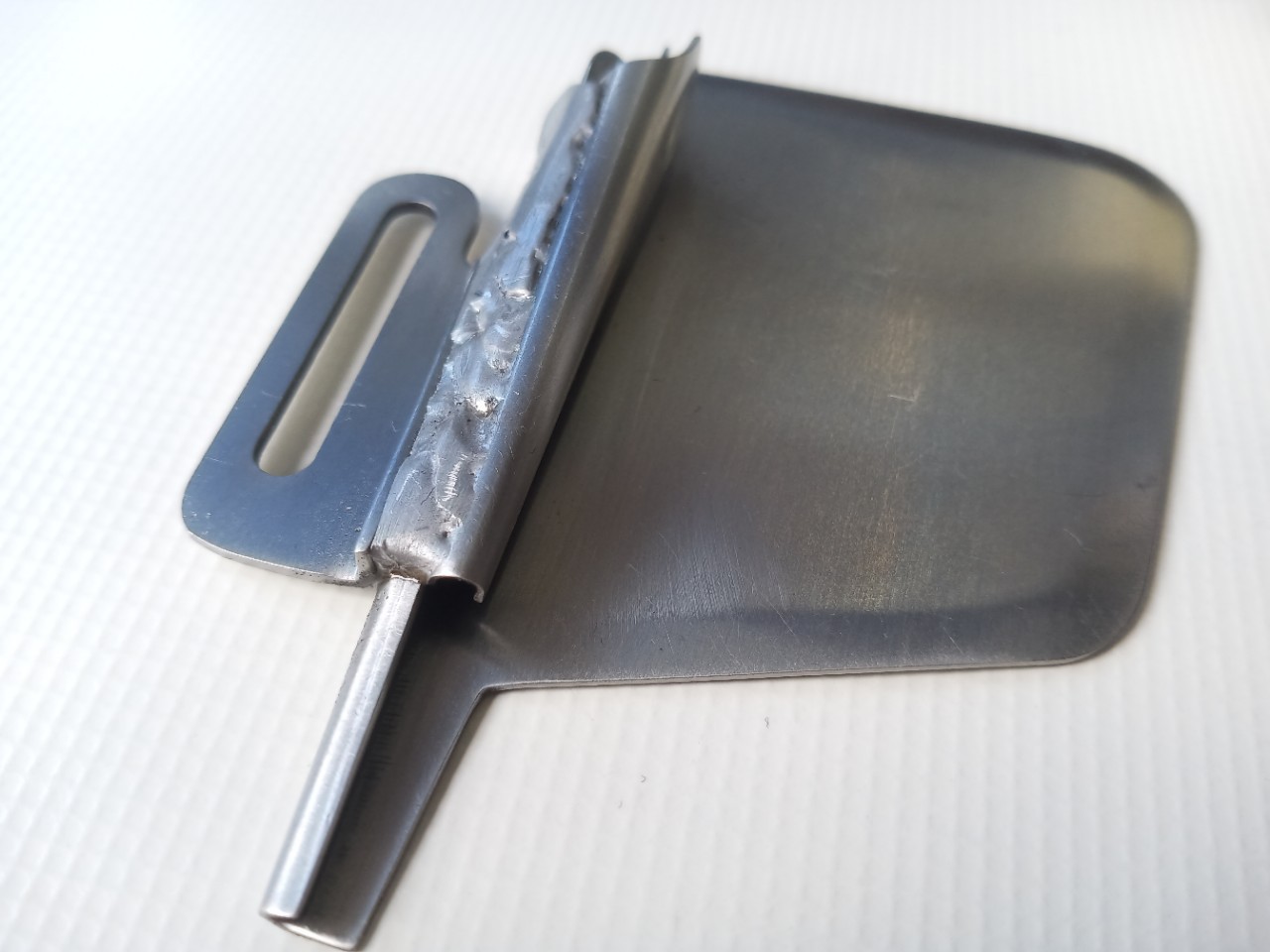 厂家直销暗缝机配件   包边角