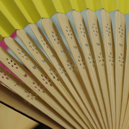 Ventilador de seda de un solo lado ventilador plegable en blanco ventilador pequeño ventilador de seda de estilo chino pequeño ventilador plegable de Bambú