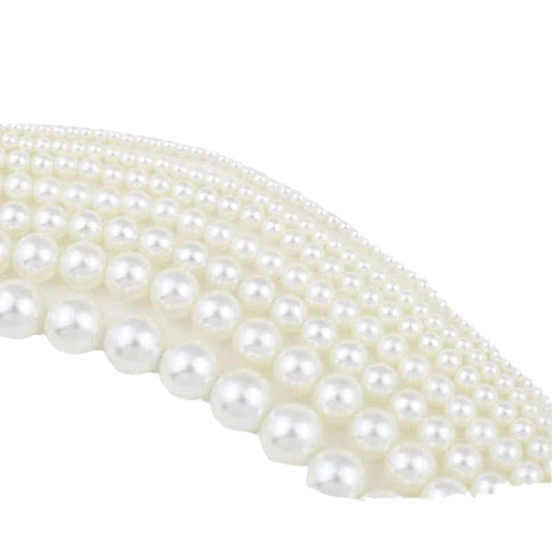 天然深海で皮をむかない貝玉は真珠に匹敵します。