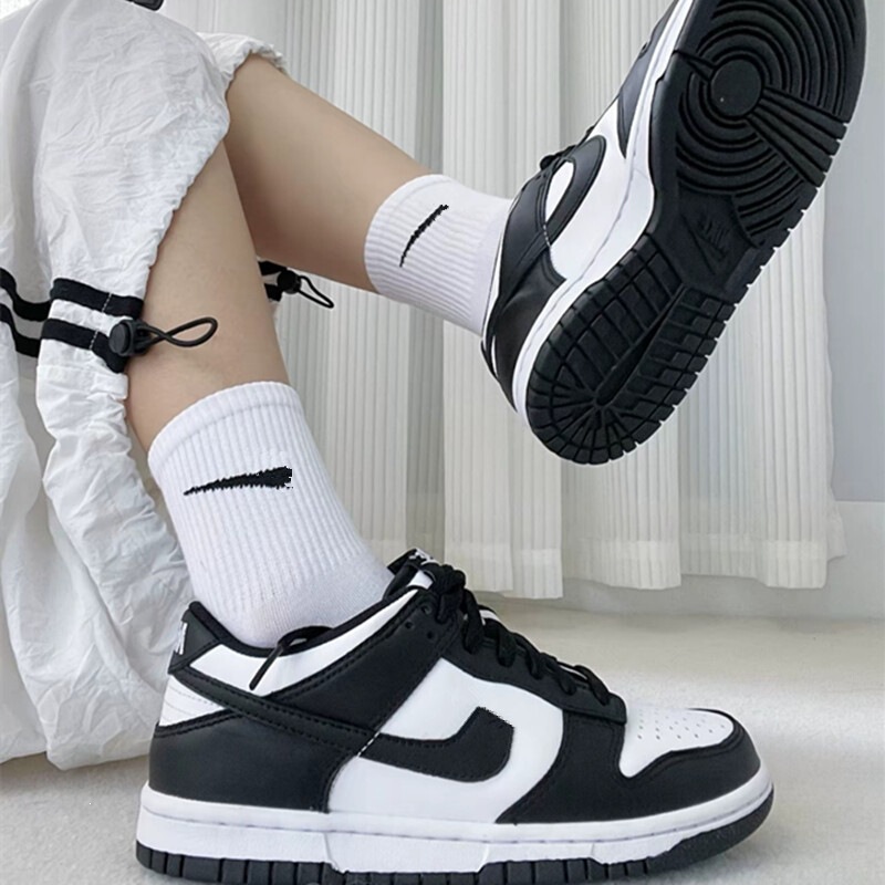 New cross-border black and white panda autumn and winter men's and women's sneakers, men's shoes, women's shoes, men's sports casual shoes New cross-border black and white panda autumn and winter men's and women's sneakers, men's shoes, women's shoes, men's sports casual shoes