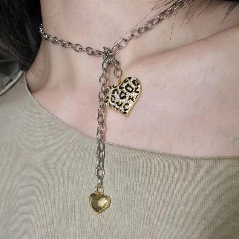 Unique Leopard Print Heart Pendant Necklace, European And American Style, Sparkling Diamond Heart-shaped Choker, Vintage_voghion.com