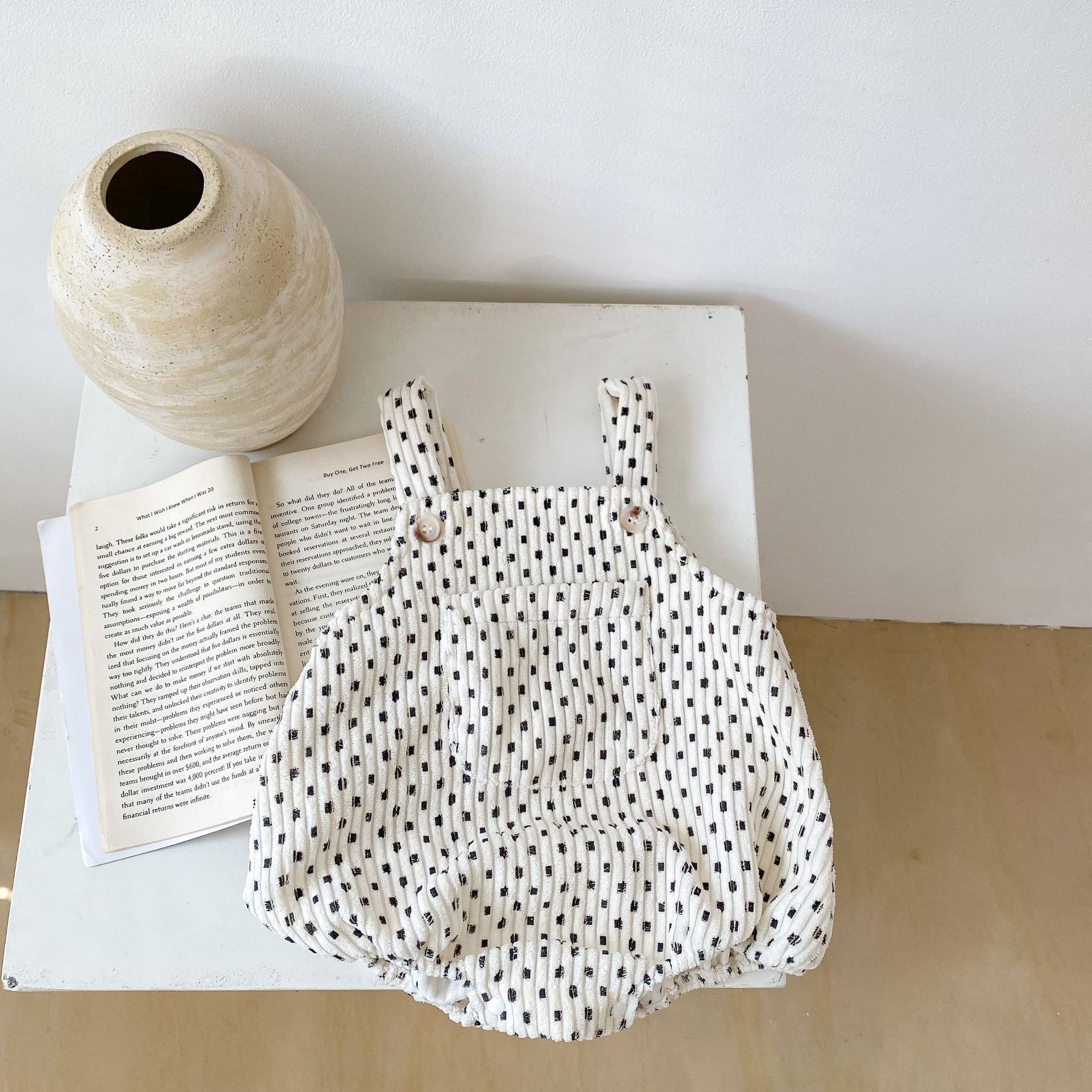 2024 Spring Autumn Baby Boys and Girls Printed Straps, Bags, Butt Clothes, 0-2 Year Old Cotton jumpsuit, Crawler Clothes_voghion.com