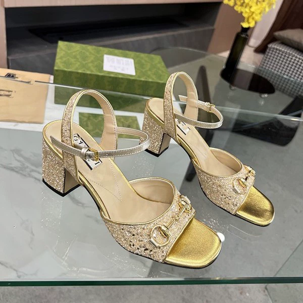 2024 новые европейские и американские дамы на Ближнем Востоке кожаные металлические конские тапки на высоких каблуках