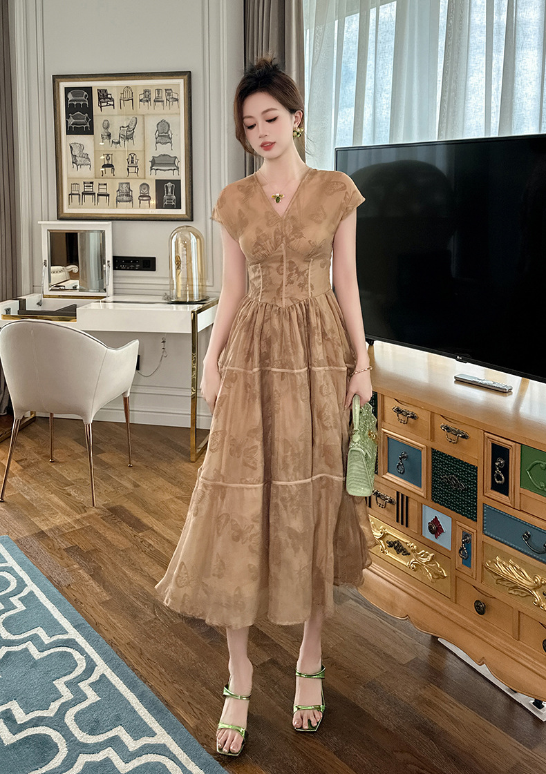 Váy maxi nữ in họa tiết cổ chữ V thắt eo phong cách hoàng gia — Màu xanh cỏ chi tiết 9