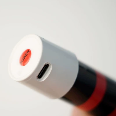 Silicone Lighting, Cross-Border – İşçi projektorları