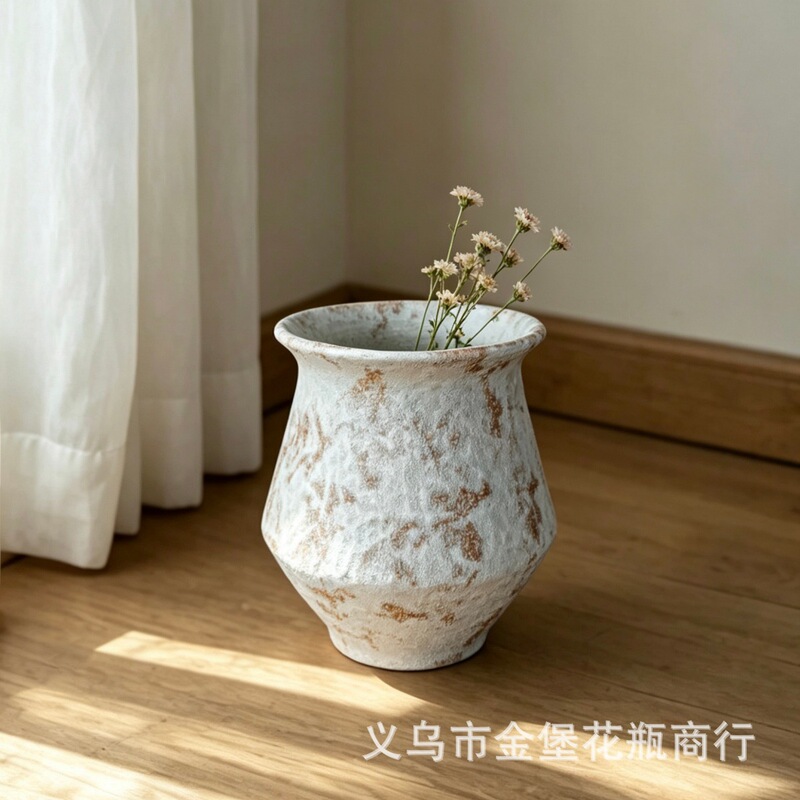 Wabi-Sabi Style Rough Pottery Vase | Vintage Distressed Texture, Suitable for Dried Flowers/Fresh Cut Flowers, for Guesthouses, Coffee Shops. Wabi-Sabi Style Rough Pottery Vase | Vintage Distressed Texture, Suitable for Dried Flowers/Fresh Cut Flowers, for Guesthouses, Coffee Shops.