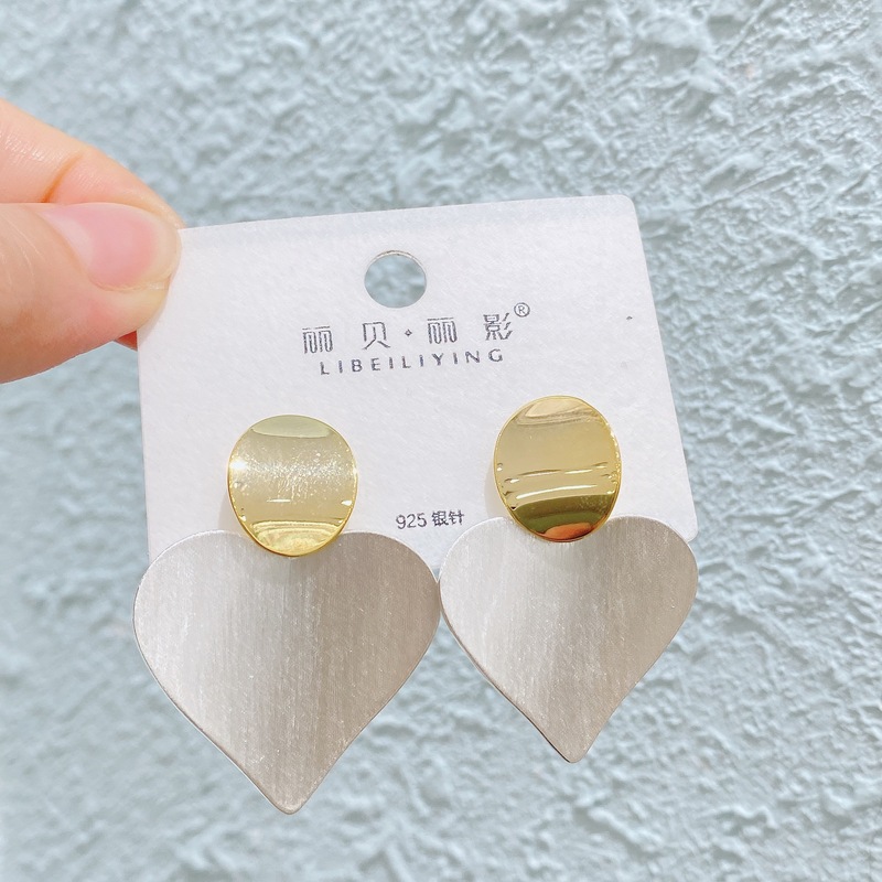 丽银/丽贝丽影复古金属耳环潮流耳饰女简约气质耳坠个性时尚潮款|undefined