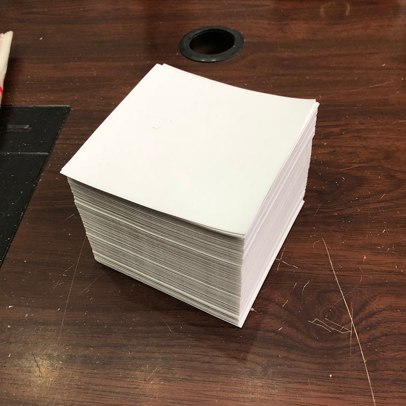 Etiquetas electrostáticas en blanco en stock, tamaño A4 grande para pegatinas de inspección de vehículos, película de PVC transparente sin adhesivo, tamaño para LOGO. image 6