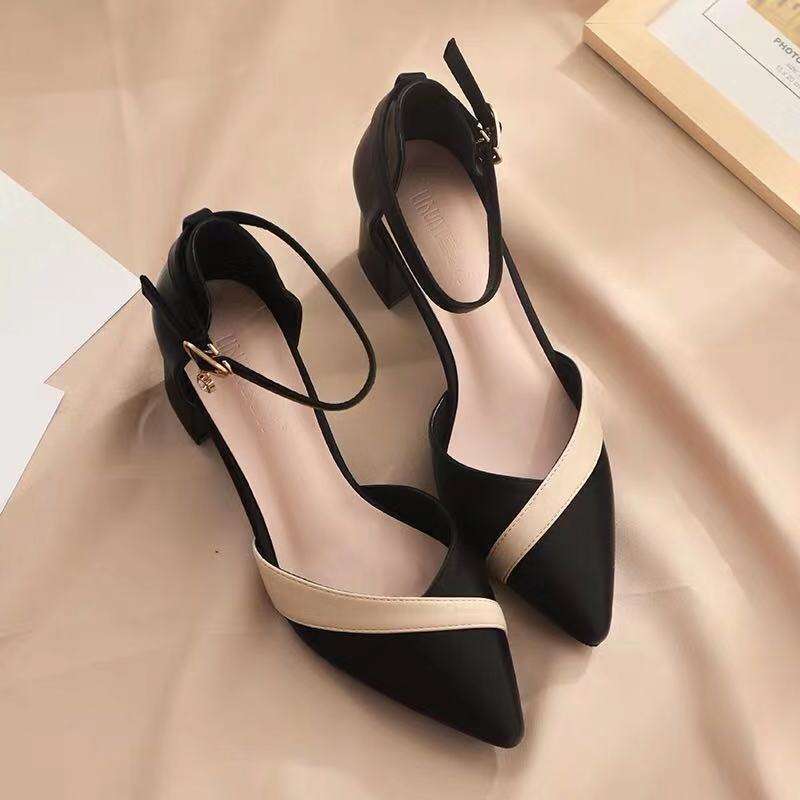 Romantic and delicate sandals