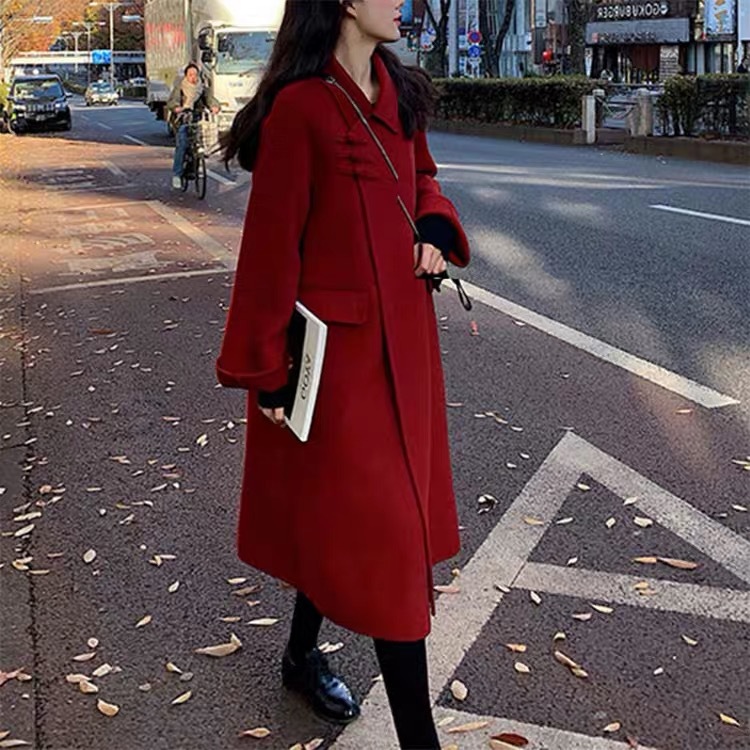 2024 New Autumn/winter Button Woolen Coat Popular Women's Small, Medium, and Long Loose Woolen Coat_voghion.com