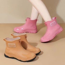 男式雨鞋;女式雨鞋;童雨靴